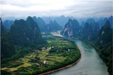 伊犁旅游景点介绍(旅游景点介绍视频)