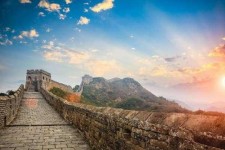 伊犁旅游景点图片(旅游景点图片真实)