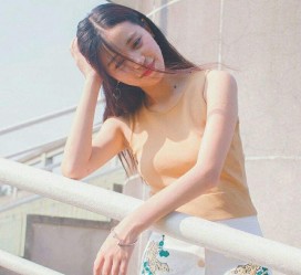 伊犁试衣模特兼职好欠好(同城上雇用试衣兼职模特实的假的)