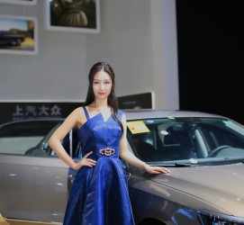 伊犁南昌大学生模特兼职(南昌大学生模特兼职雇用)