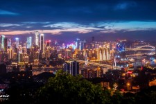 伊犁重庆自助游(重庆自助游攻略)