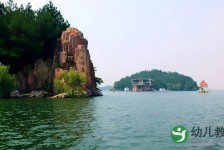 伊犁周边旅游(周边旅游景点大全免费)