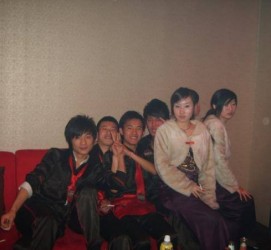 伊犁武汉雇用男伴游(武汉雇用男伴游戏主播)