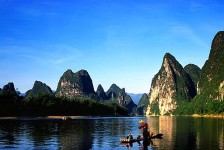 伊犁旅游视频(旅游视频怎么做)