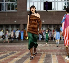 伊犁广西民族大学兼职模特李琳(2022年即将升为公办的大学)