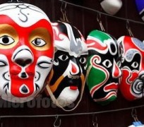 伊犁游记攻略(旅游攻略游记)