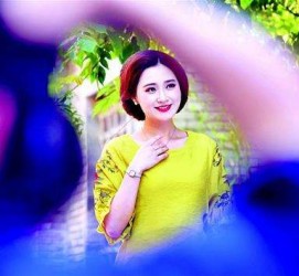伊犁中年女兼职模特(中年女兼职模特视频)