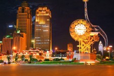 伊犁天津旅游攻略(石家庄到天津旅游攻略)