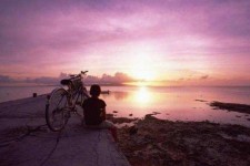 伊犁旅游心情说说(旅游心情说说短句 随心)