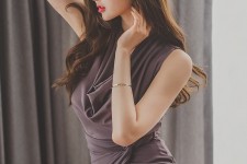 伊犁模特写真(模特写真下载)
