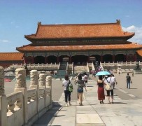 伊犁旅行攻略(北京旅行攻略英语)