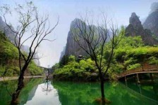 伊犁周边旅游攻略(三星堆周边旅游攻略)