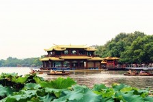 伊犁杭州游玩攻略(杭州游玩攻略二天)