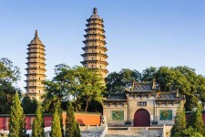 伊犁太原旅游攻略(太原旅游攻略两日游)