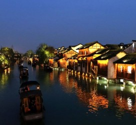 伊犁乌镇旅游攻略(乌镇旅游攻略景点必去)
