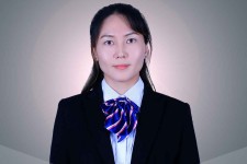 伊犁商务伴游招聘 微信群里应聘日薪2万“商务伴游” ，女孩人财两失！