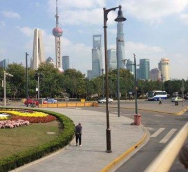 伊犁上海自助游(上海自助游团购)