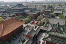 伊犁开封旅游攻略(开封旅游攻略必玩的景点)