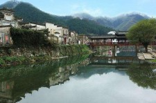 伊犁江西旅游攻略(江西旅游攻略必去景点)