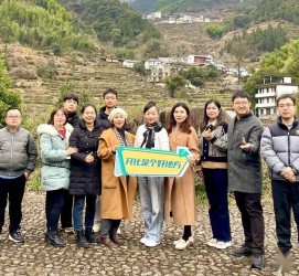 伊犁商务伴游招聘 潮声丨百万年薪聘导游 浙江一座县城的“千金买马”记