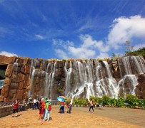 伊犁旅游景点介绍(旅游景点介绍结尾)