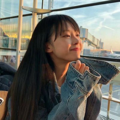 伊犁伴游女生李欣悦的资料