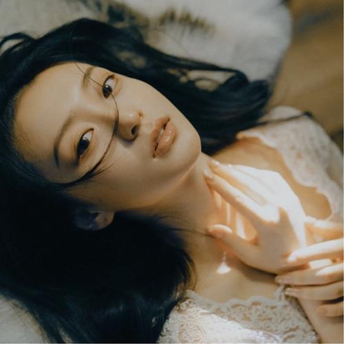 伊犁伴游女生陈婉晴的资料