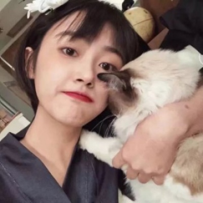 伊犁伴游女生肖晓州的资料