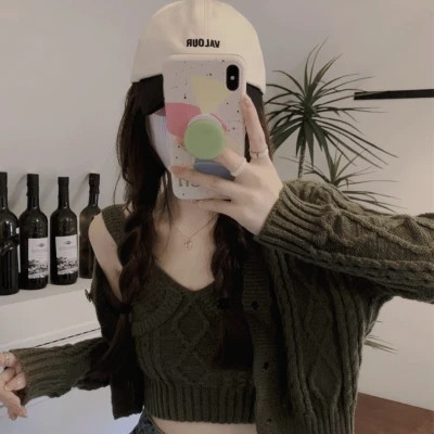 伊犁伴游女生海浪轻语者的资料