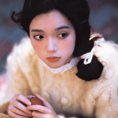 伊犁伴游女生苏沫然的资料