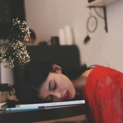 伊犁伴游女生林星晚的资料