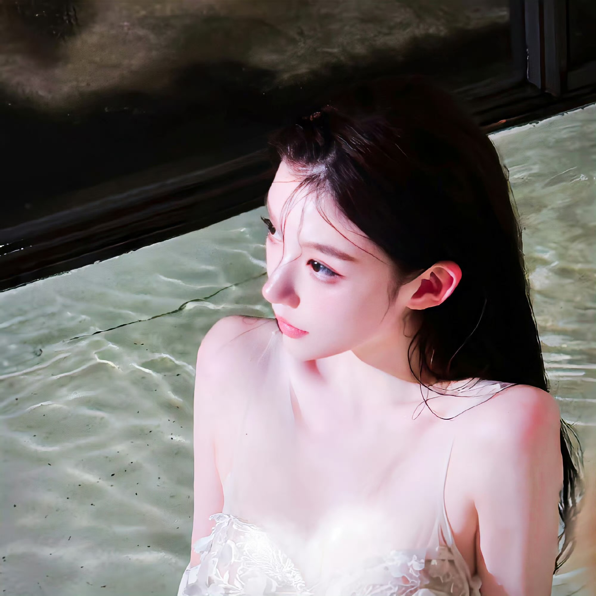 伊犁伴游女生 | 苏瑜的资料
